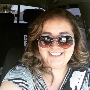 Meet your Posher, Maria